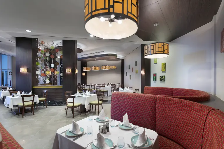 Restoran &amp; Bar